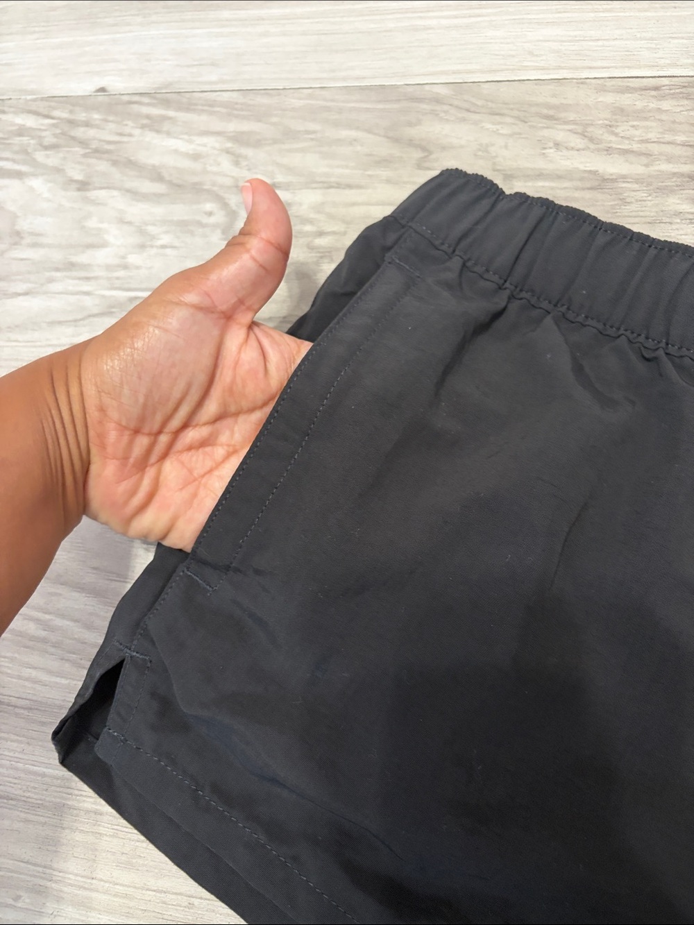 Patagonia Black Women's Athletic Shorts with Elastic Waist - Picture 5 of 6